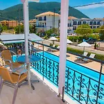Xenia 4*