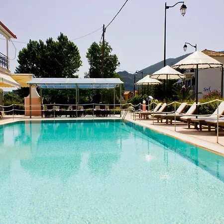 Ξενοδοχείο με διαμερίσματα Xenia 3*