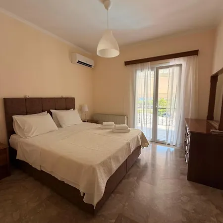 Hotel de apartamente Xenia 4*